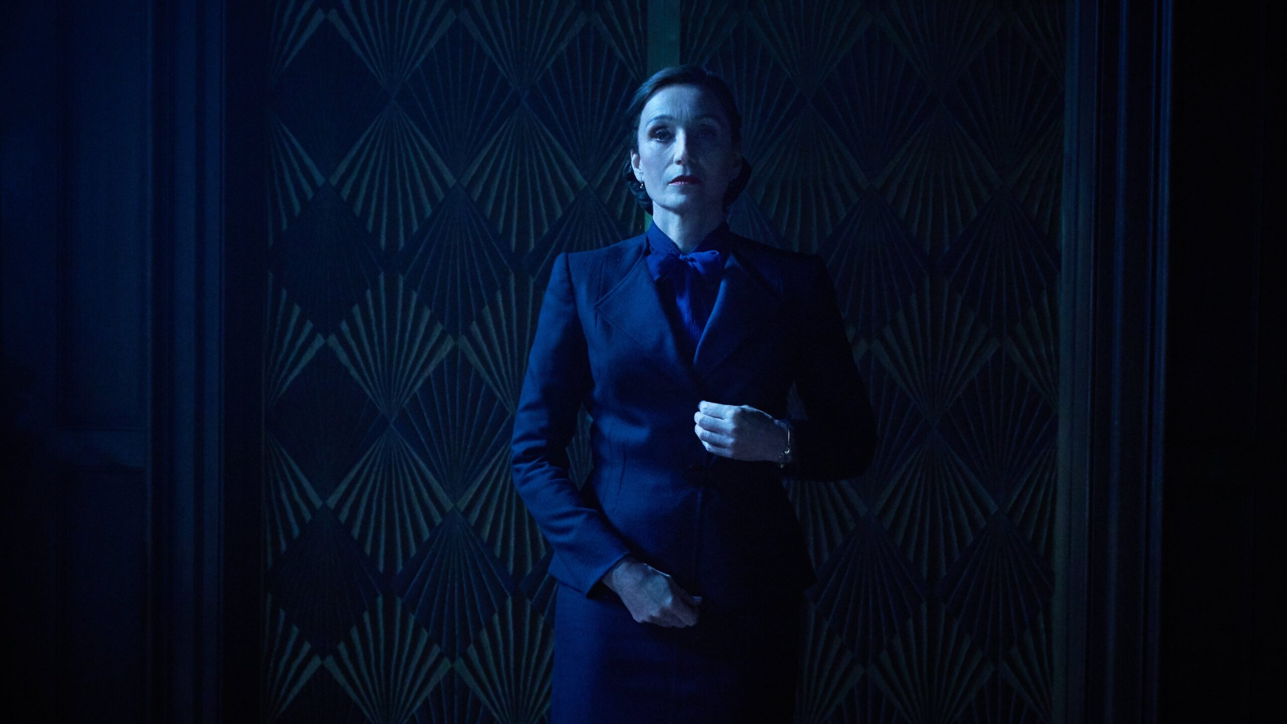 video-section-banner-image